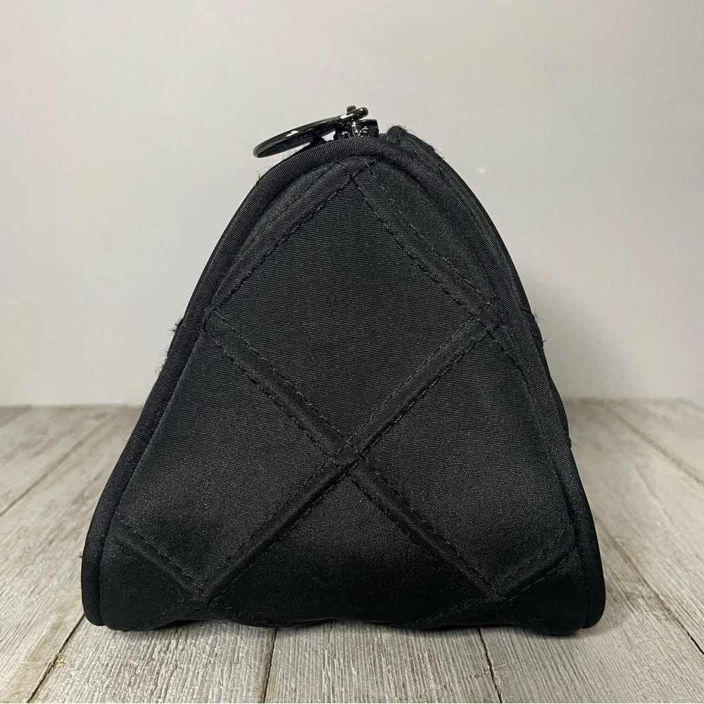 Americana By Sharif Diamond Quilted Zip Top Toiletry Bag